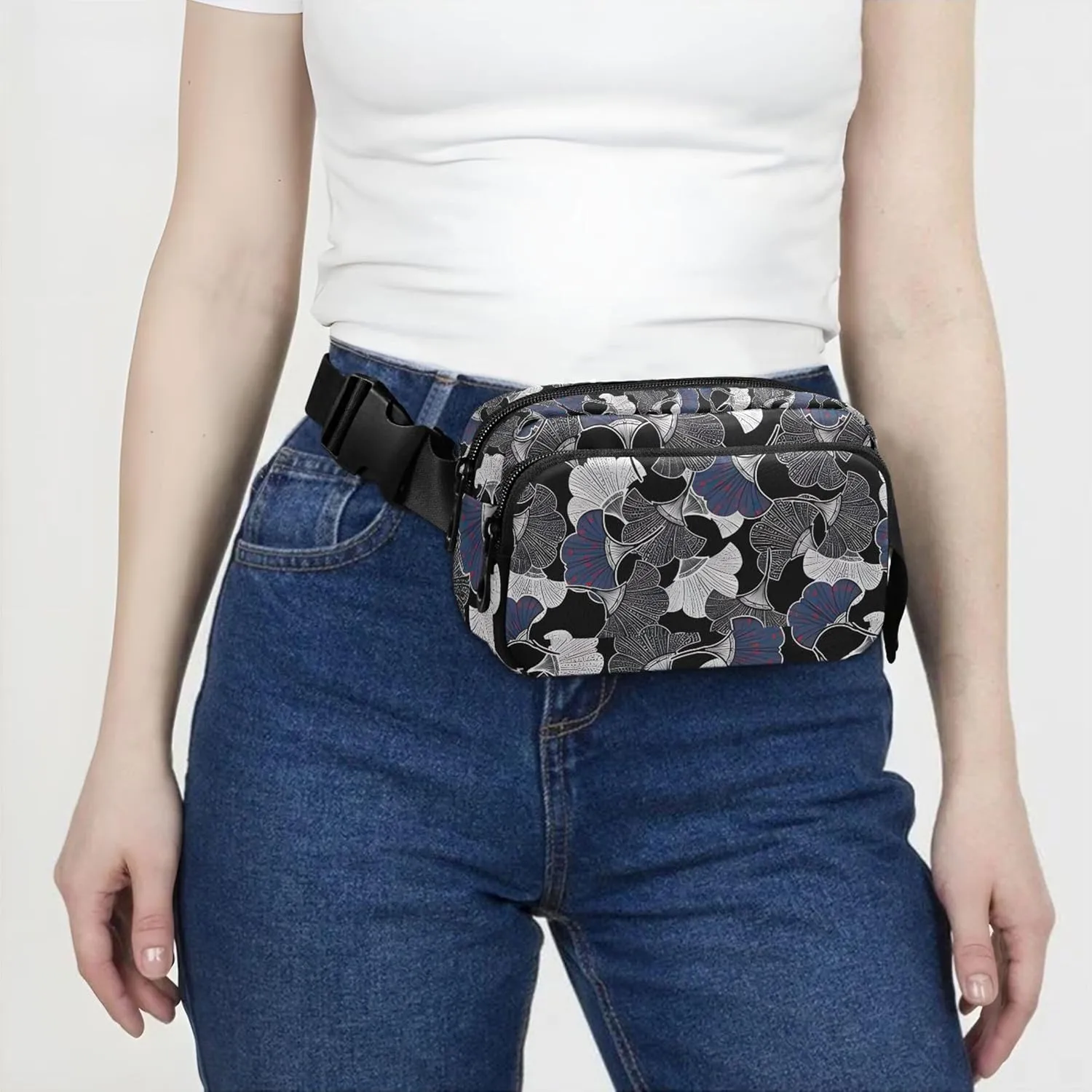 Gingko Leaves Black Grey Fanny Packs Women Waterproof Hip Bag Belt Pouch Cute Waist Pouch for Women