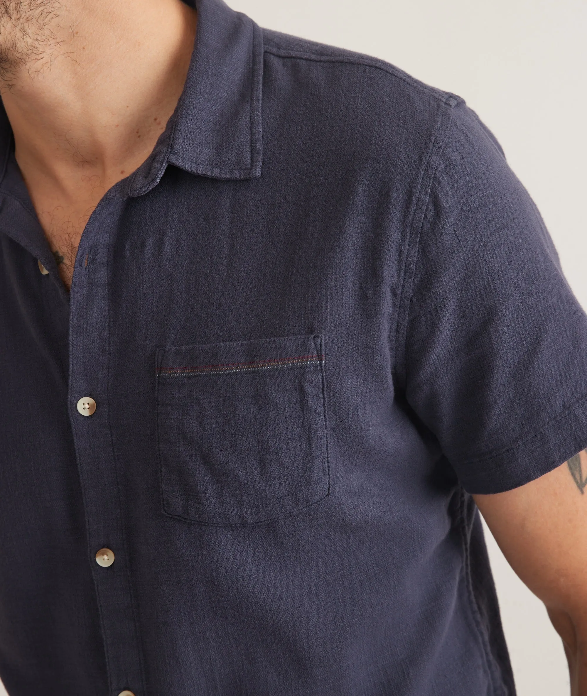 Marine Layer Classic Stretch Selvage Short Sleeve Shirt in Mood Indigo