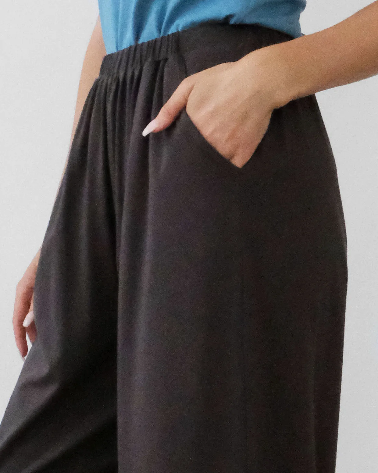 MOANA full-length pants in Charcoal