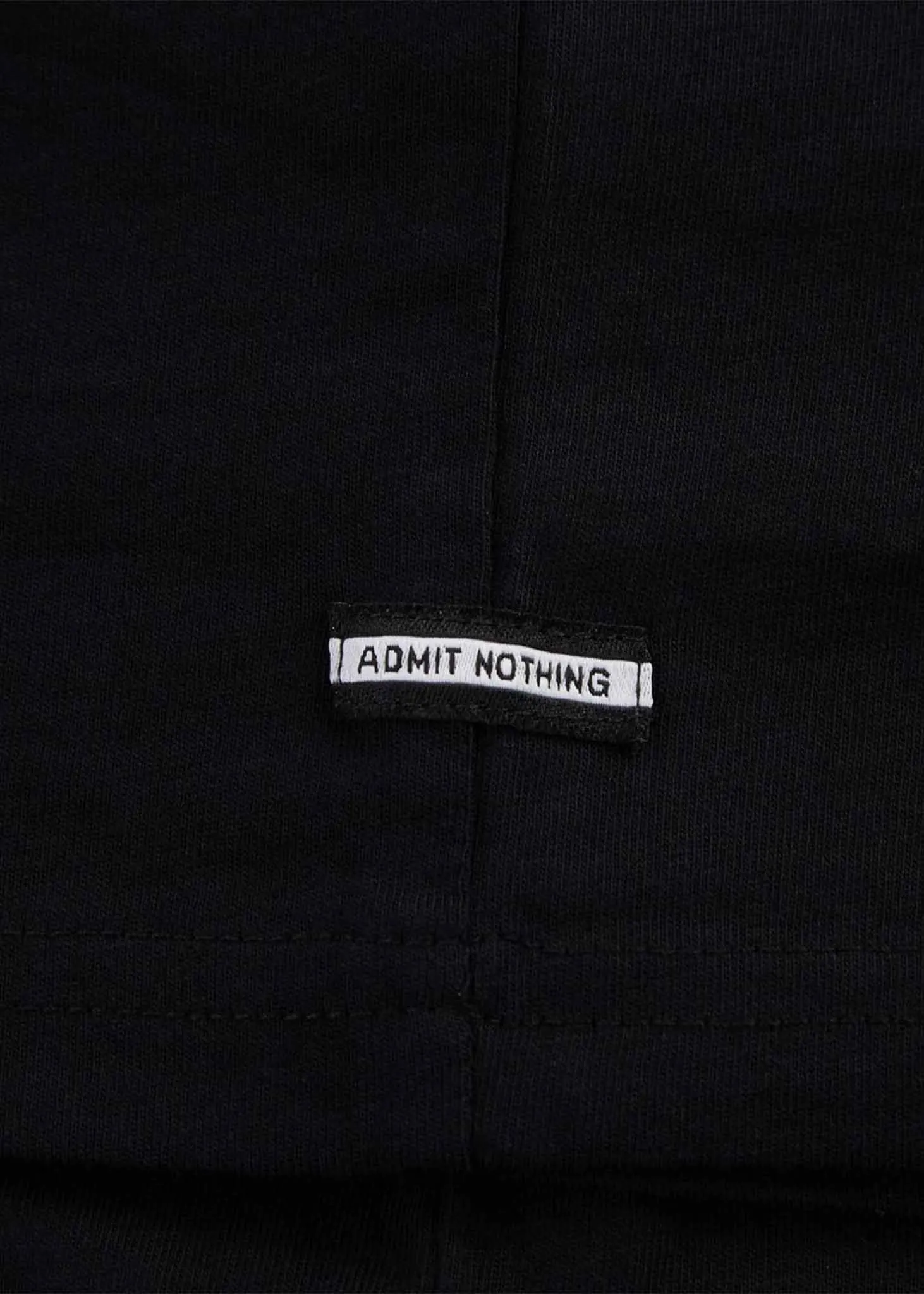 Prison sulphur tee - black