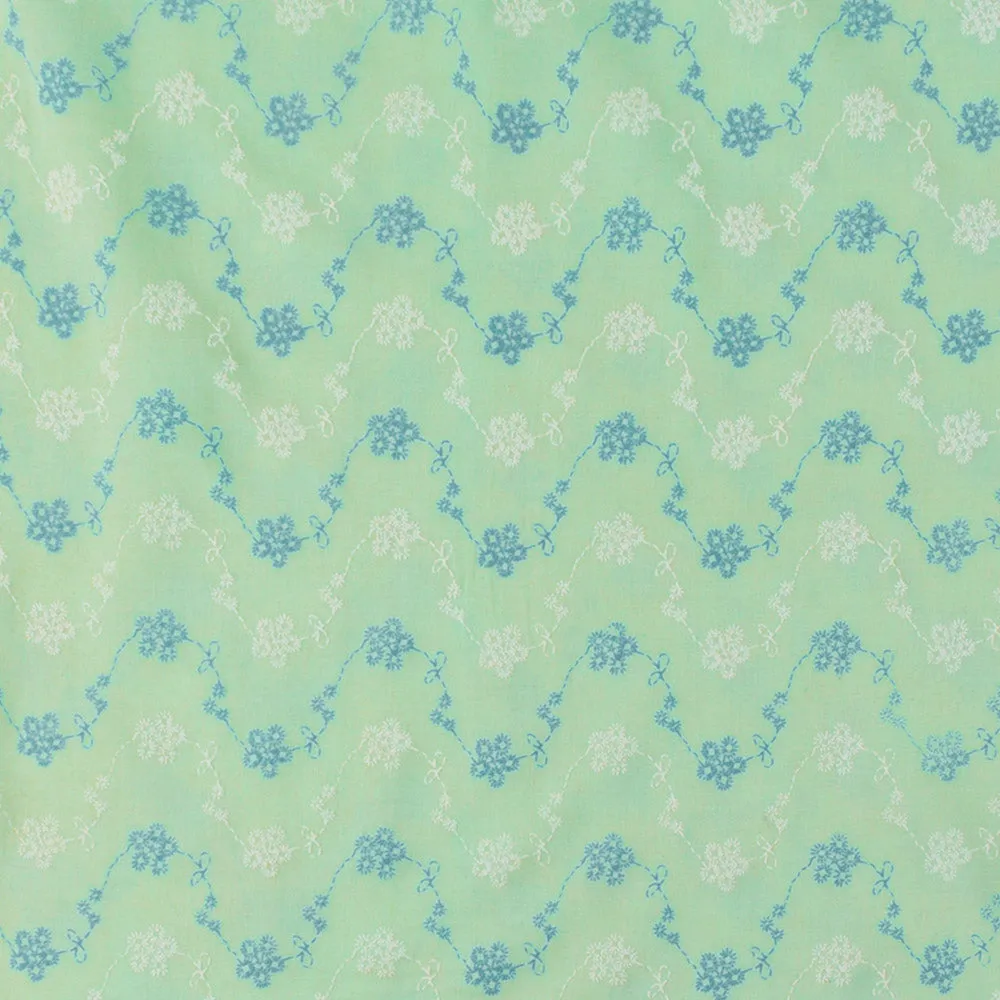 PUFF Printed Rayon Voile - Daisy - Green