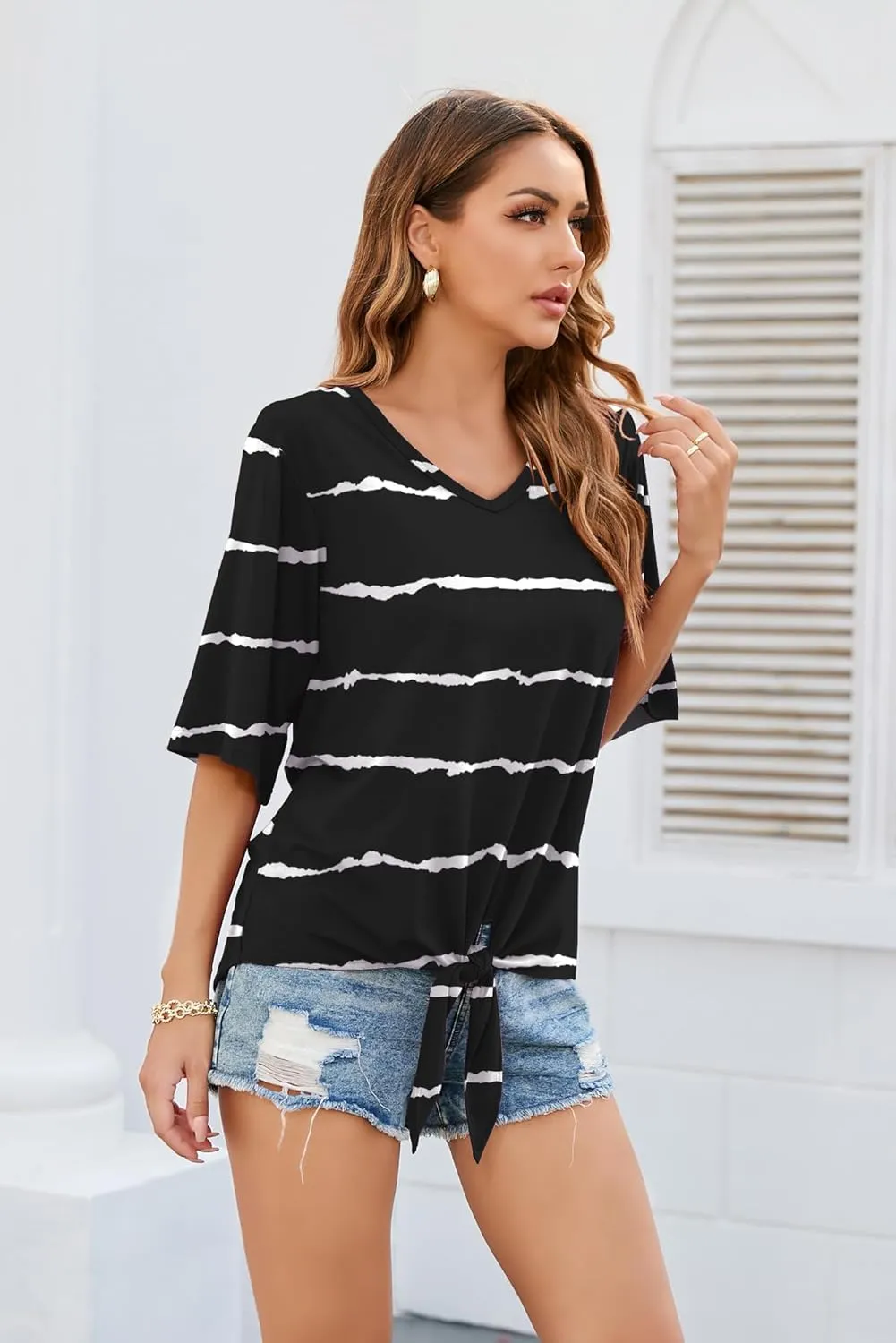 SUEANI Women's Tie Front Tops Summer V Neck 3/4 Bell Sleeve Twist Knot T Shirts