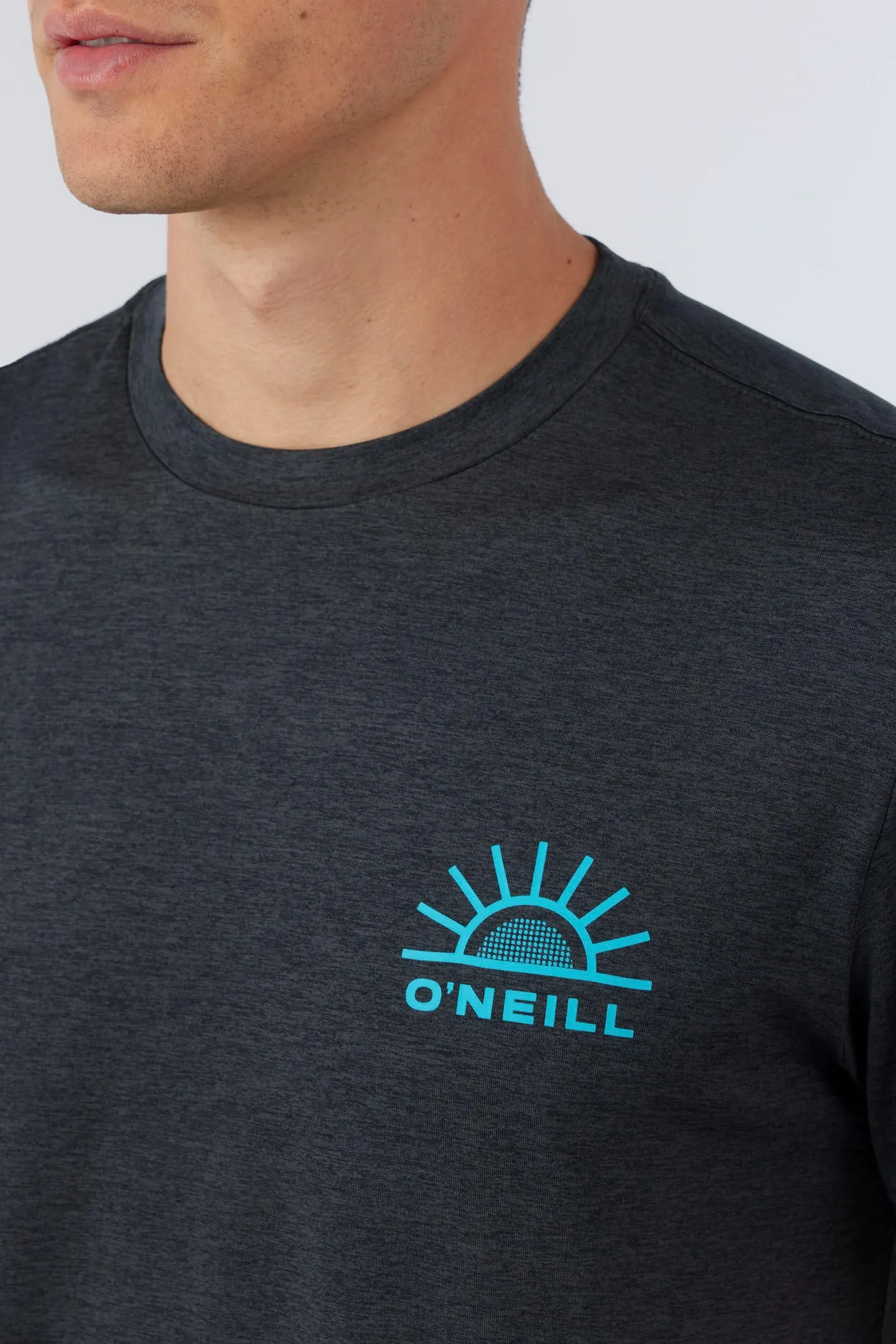TRVLR UPF TEE