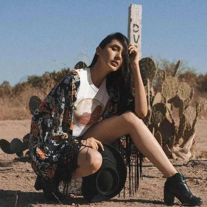 Vintage Desert Graphic Tee